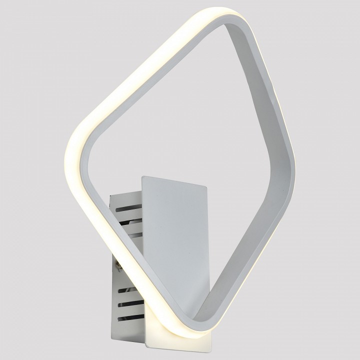 Бра Moderli Vivienne V2700-WL | Moderli MDV2700_WL
